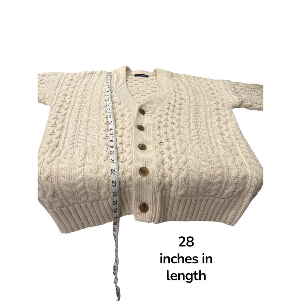 90% Wool Brandy Melville Cable Knit Cardigan Cream Button Front Chunky Cozy - Picture 9 of 10